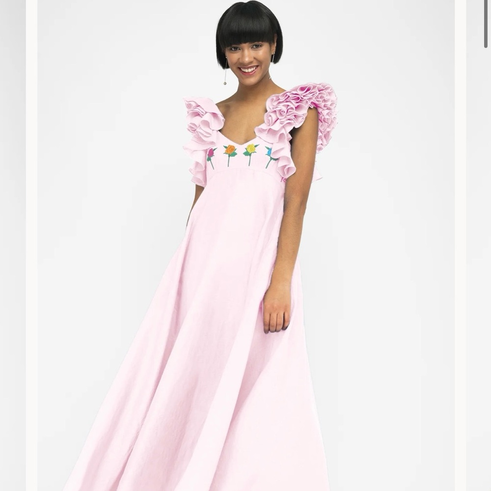 Fanm Mon Pink Maxi Dress with Flutter Sleeves and Sweetheart Neckline